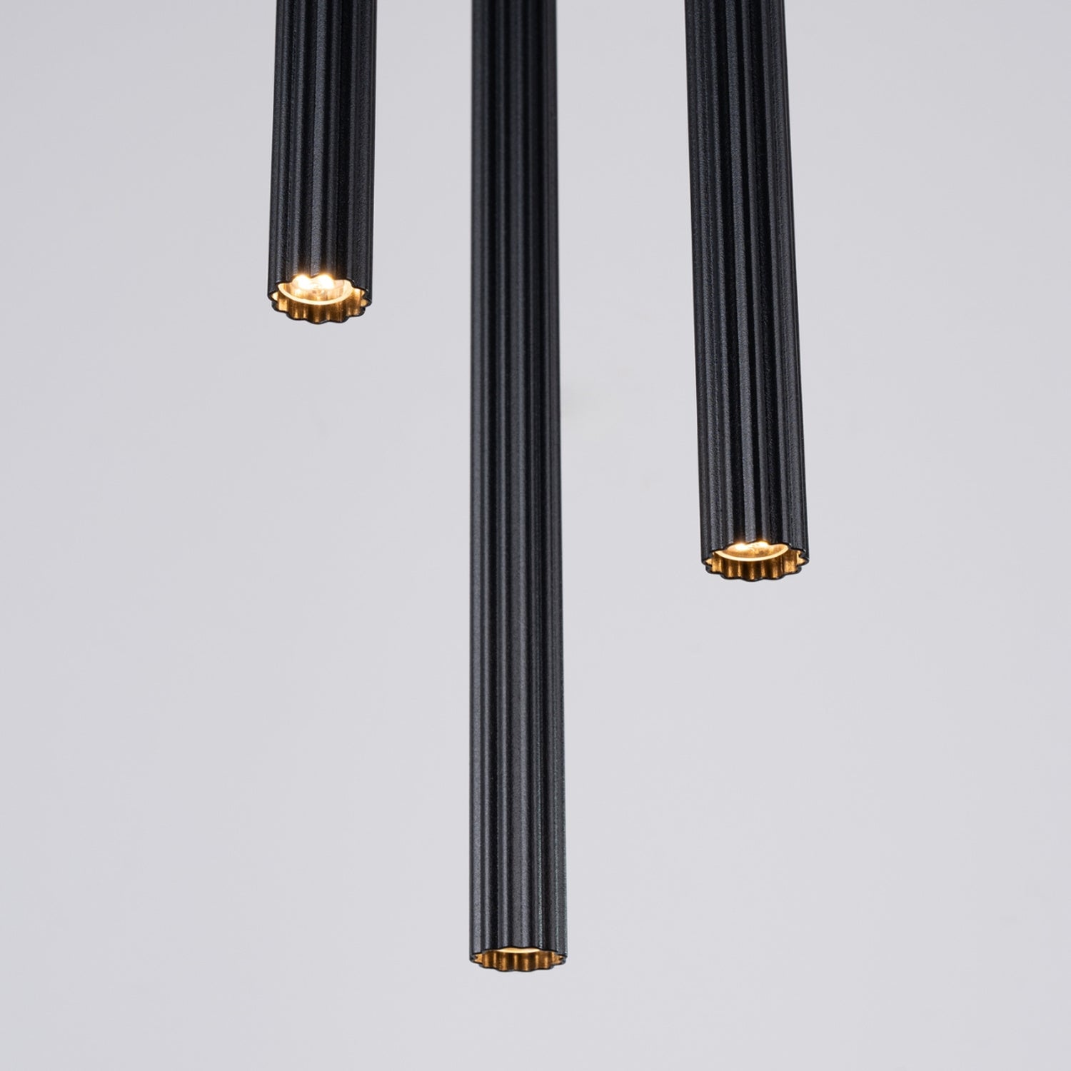 Lampa pandantiv ARCHE 3P negru