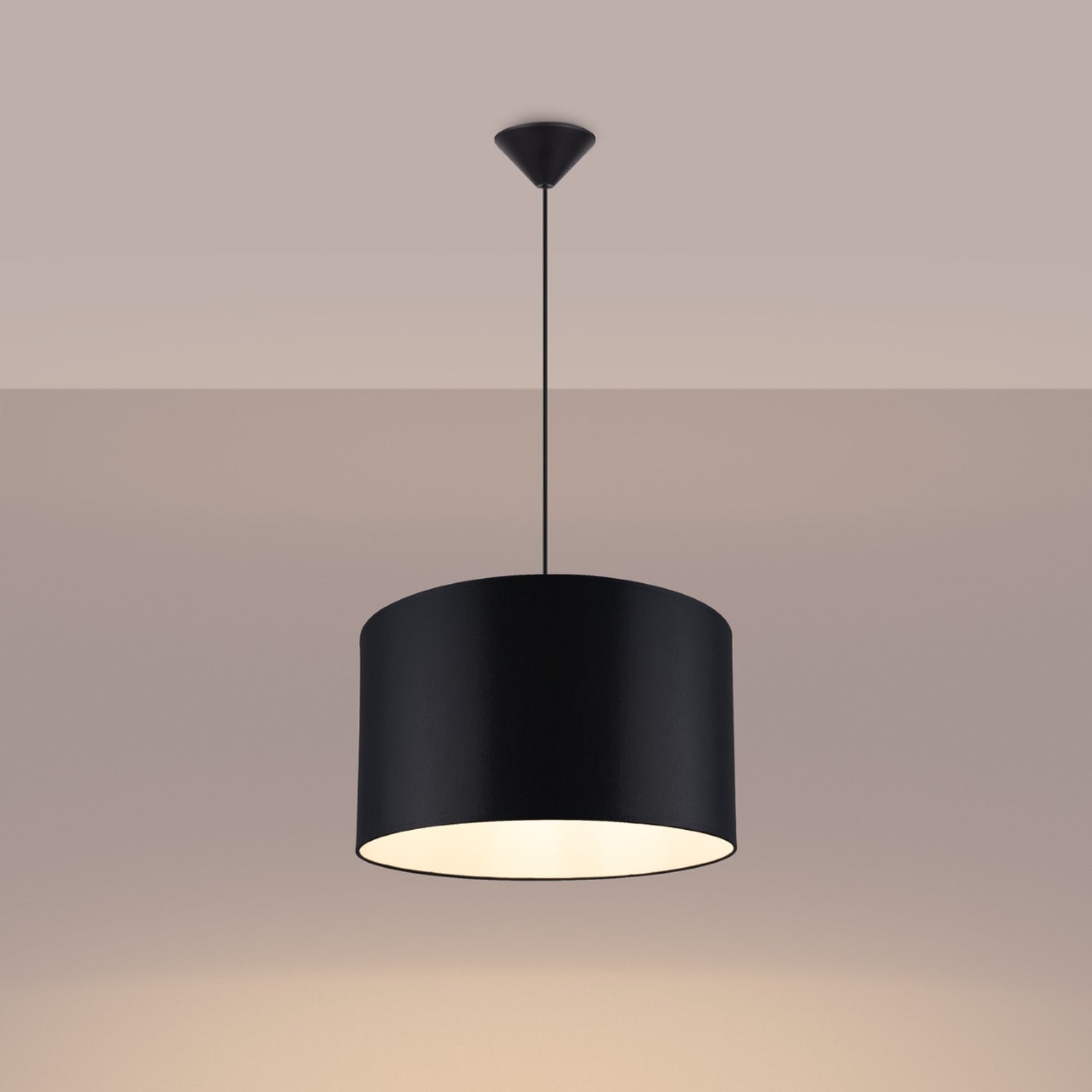 Lampa suspendata NOVA 40 neagra